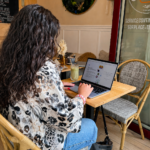 Mon approche du community management : structurer votre présence, pas remplir votre feed